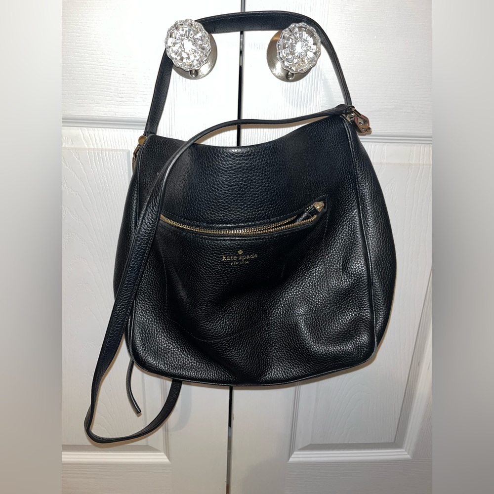 Kate spade shoulder bag with longer strap to use as crossbody